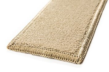 CARPET FLOOR MAT                 

TOAST BAKE SOLID

PIPER PA28-140

1970 AND EARLIER (UP TO S/N 26956)