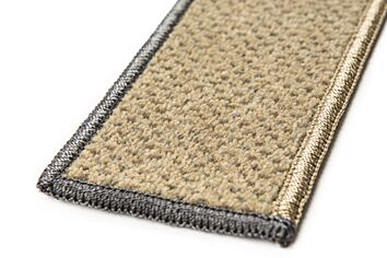 CARPET FLOOR MAT                 
TOAST BAKE SPECKLED
CESSNA 421
1967 THRU 1968 (S/N 421-0001 THRU 421-200)